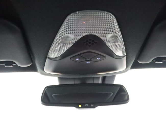 Toyota C-HR - 1.8 Hybrid Style