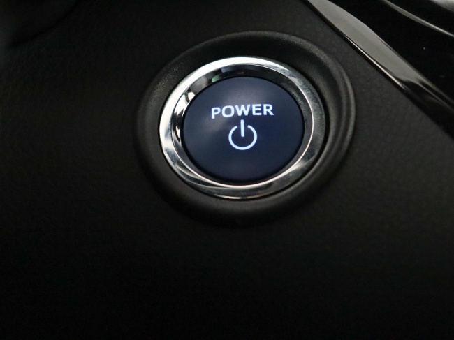 Toyota C-HR - 1.8 Hybrid Style