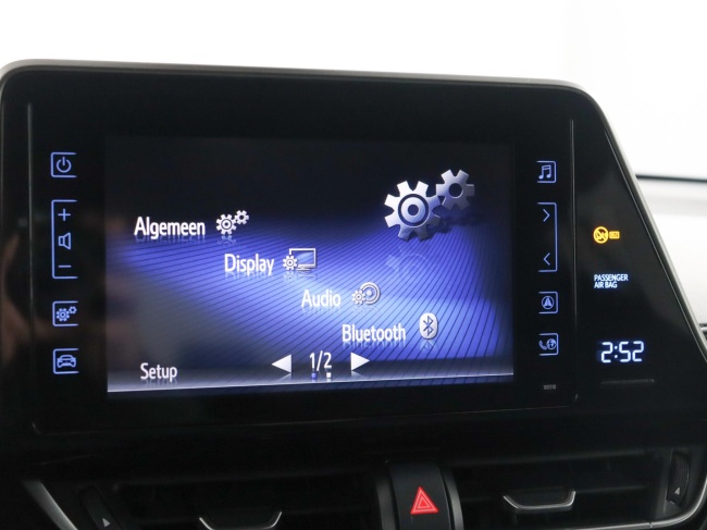 Toyota C-HR - 1.8 Hybrid Style