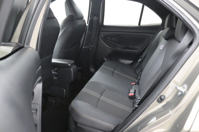 Toyota Yaris Cross - 1.5 Hybrid Adventure 10