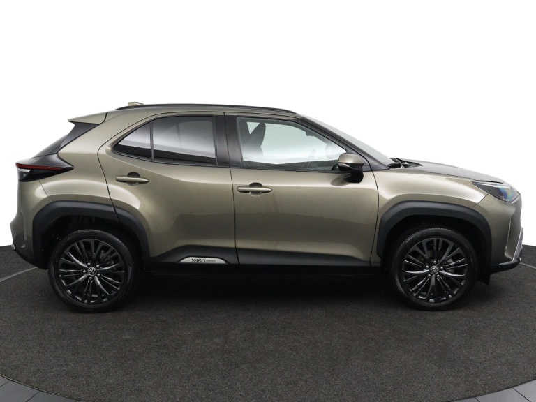 Toyota Yaris Cross - 1.5 Hybrid Adventure 6