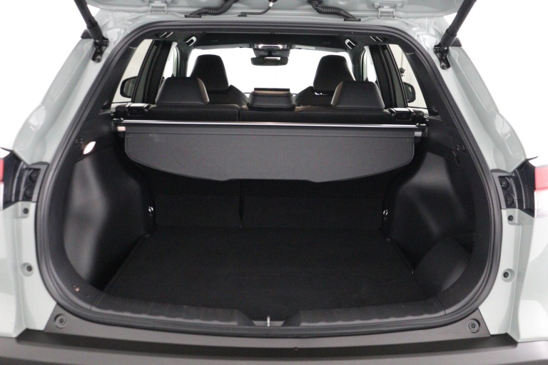 Toyota Corolla Cross - 2.0 High Power Hybrid First Edition 23