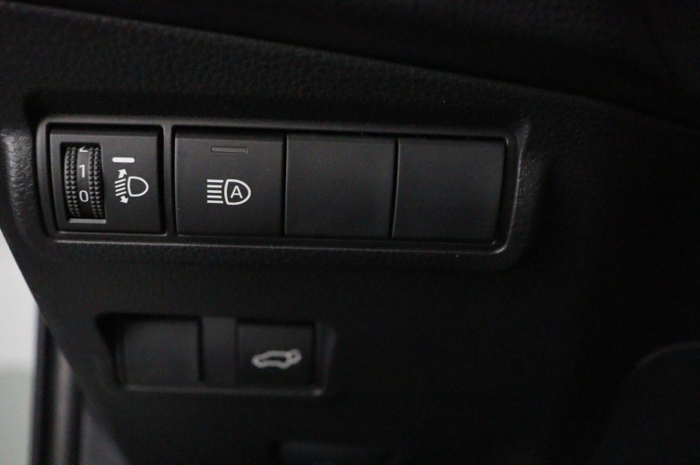 Toyota Corolla Cross - 2.0 High Power Hybrid First Edition 30