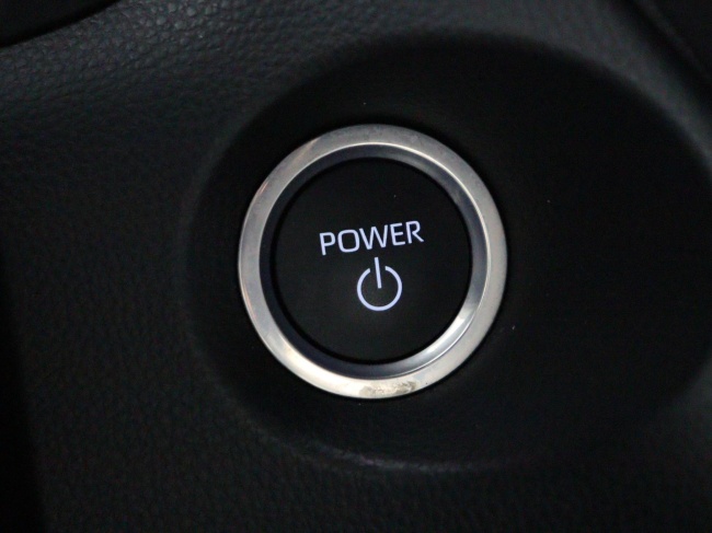 Toyota Corolla Cross - 2.0 High Power Hybrid First Edition