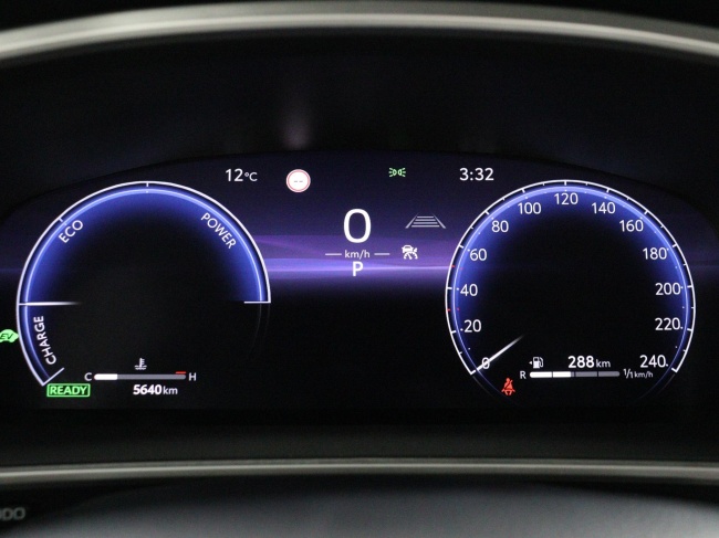 Toyota Corolla Cross - 2.0 High Power Hybrid First Edition