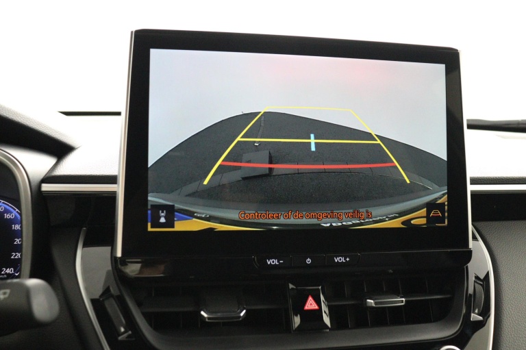 Toyota Corolla Cross - 2.0 High Power Hybrid First Edition 9