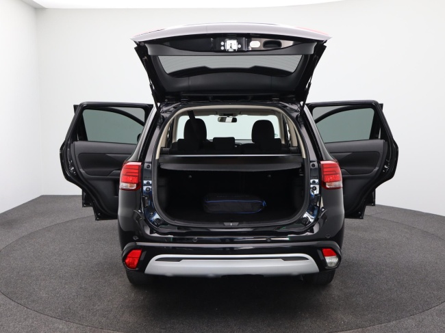 Mitsubishi Outlander - 2.4 PHEV Pure