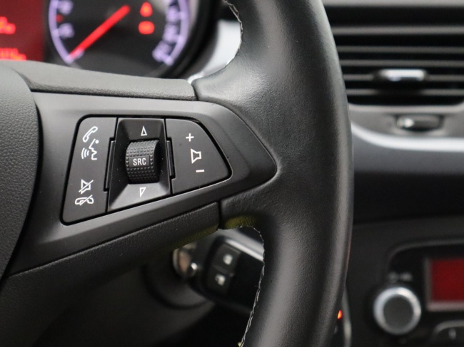 Opel Corsa - 1.4 Edition