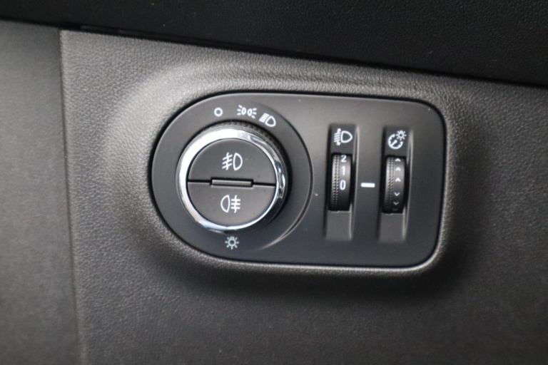 Opel Corsa - 1.4 Edition 23