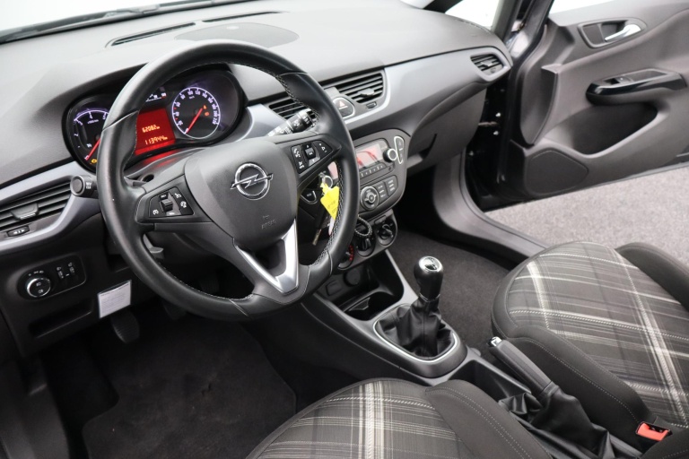 Opel Corsa - 1.4 Edition 25