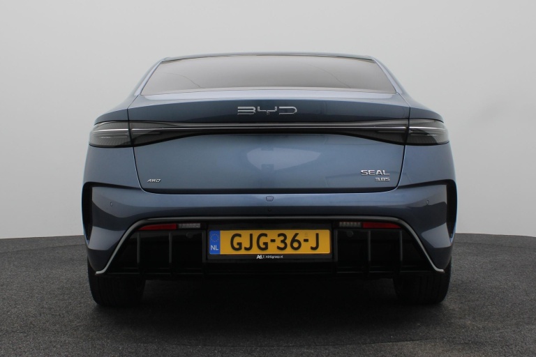 BYD SEAL - Excellence AWD 82.5 kWh 6