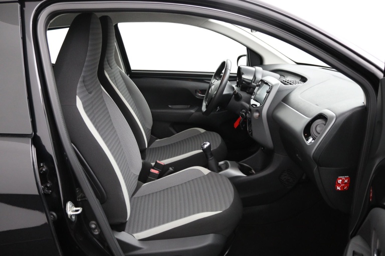 Toyota Aygo - 1.0 VVT-i x-play limited 22