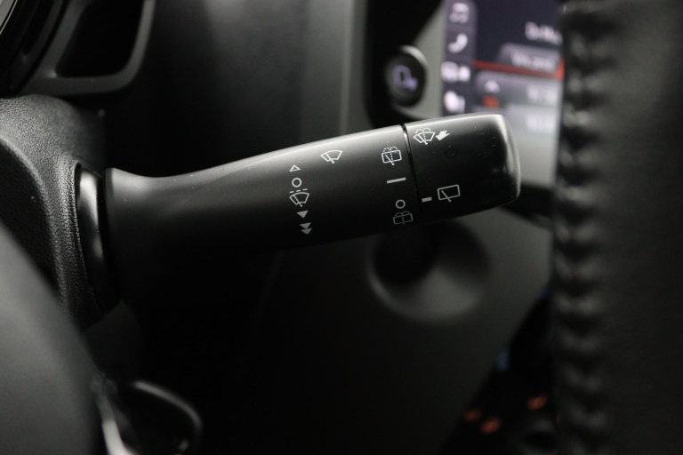 Toyota Aygo - 1.0 VVT-i x-play limited 32