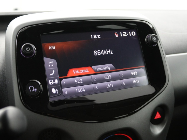 Toyota Aygo - 1.0 VVT-i x-play limited