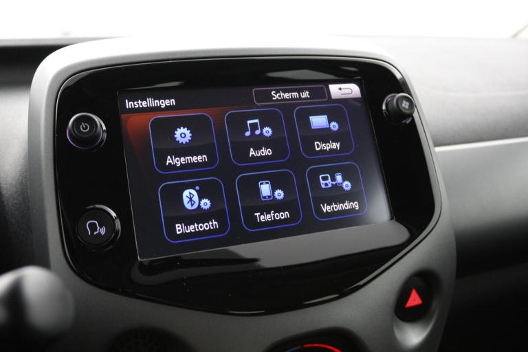 Toyota Aygo - 1.0 VVT-i x-play limited 46