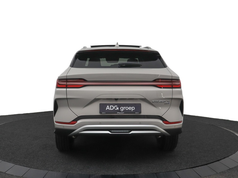 BYD SEAL U - 1.5 T DM-i AWD Design 57