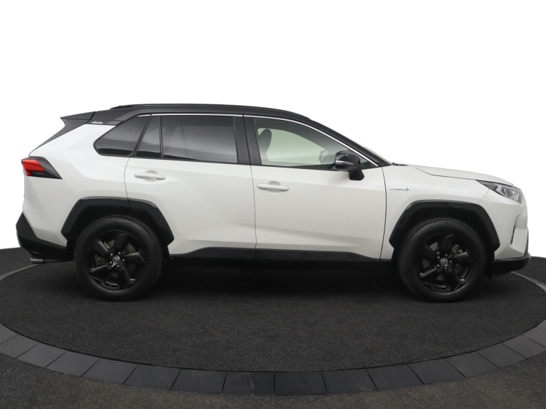 Toyota RAV4 - 2.5 Hybrid Bi-Tone 13