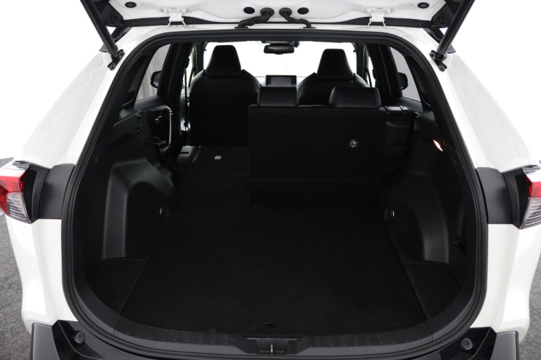 Toyota RAV4 - 2.5 Hybrid Bi-Tone 24