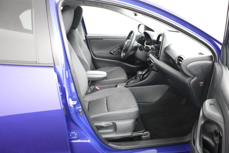 Toyota Yaris - 1.5 Hybrid 115 Dynamic 22