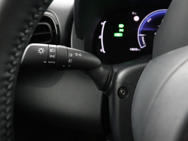 Toyota Yaris - 1.5 Hybrid 115 Dynamic