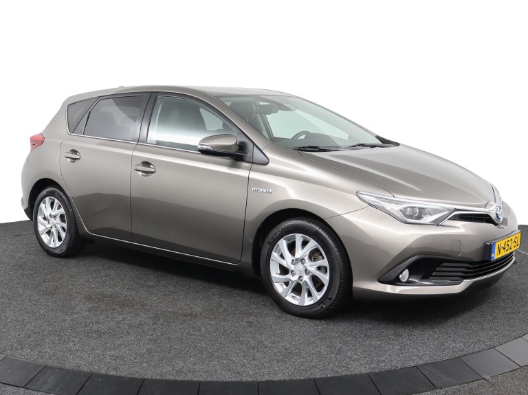 Toyota Auris - 1.8 Hybrid Dynamic 14