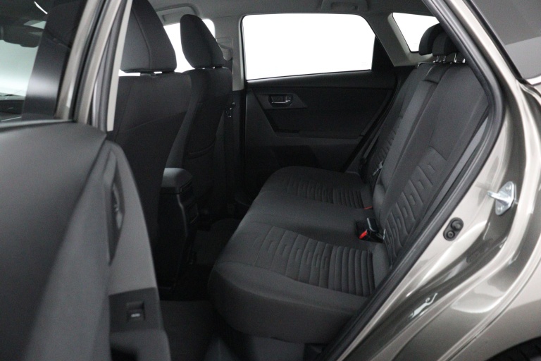 Toyota Auris - 1.8 Hybrid Dynamic 18