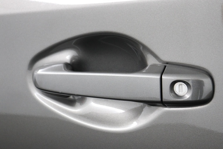 Toyota Auris - 1.8 Hybrid Dynamic 40