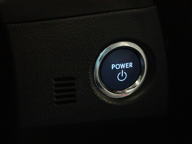 Toyota Auris - 1.8 Hybrid Dynamic