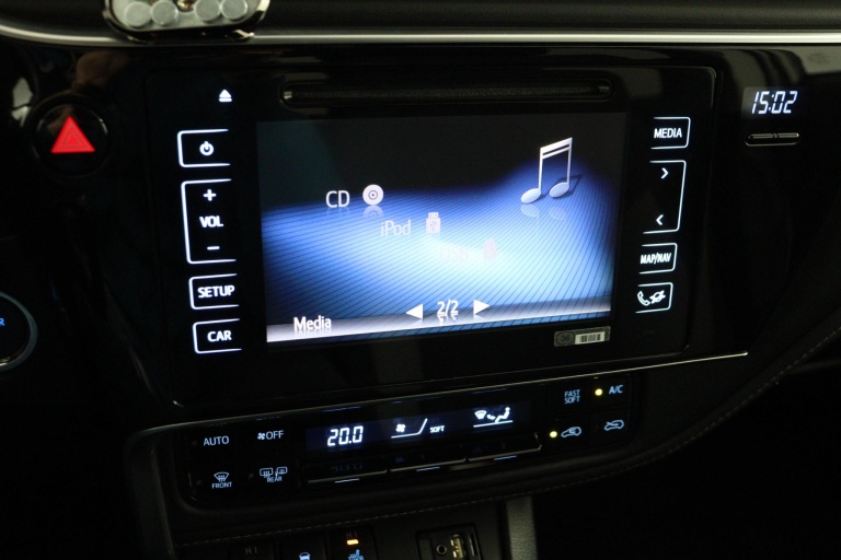 Toyota Auris - 1.8 Hybrid Dynamic 49