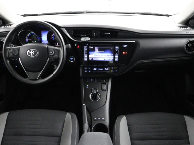Toyota Auris - 1.8 Hybrid Dynamic