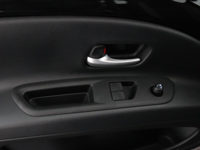 Toyota Aygo X - 1.0 VVT-i MT Play