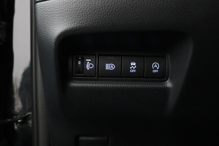 Toyota Aygo X - 1.0 VVT-i MT Play 31