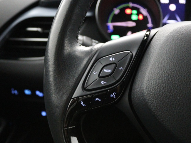 Toyota C-HR - 1.8 Hybrid Business Plus