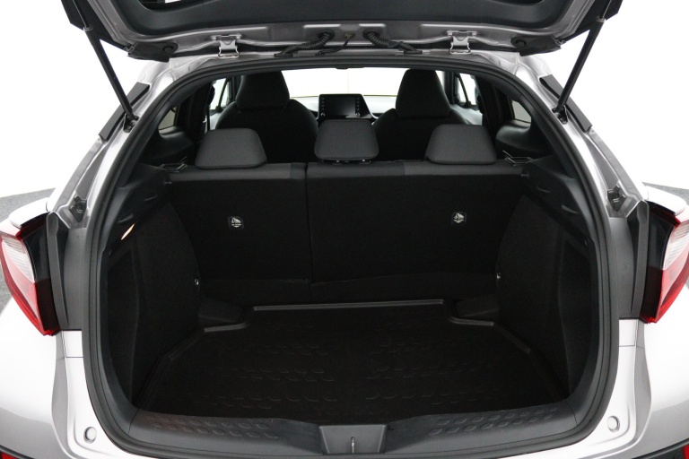 Toyota C-HR - 1.8 Hybrid Business Plus 23