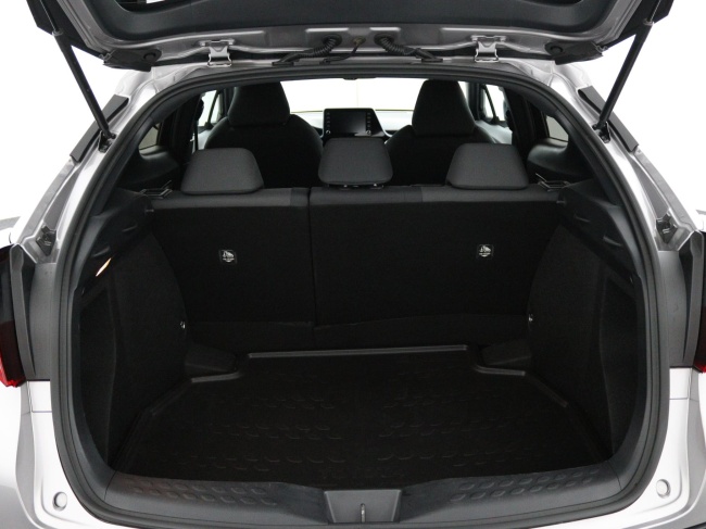 Toyota C-HR - 1.8 Hybrid Business Plus