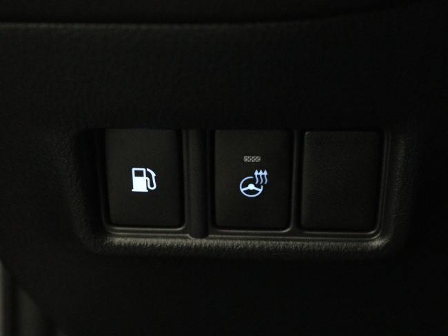 Toyota C-HR - 1.8 Hybrid Business Plus