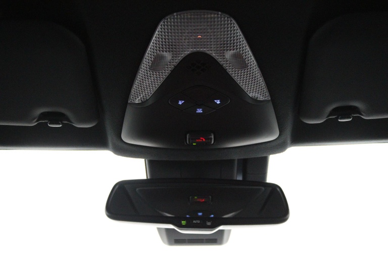 Toyota C-HR - 1.8 Hybrid Business Plus 33