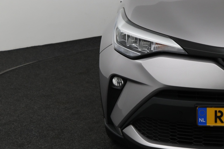 Toyota C-HR - 1.8 Hybrid Business Plus 35