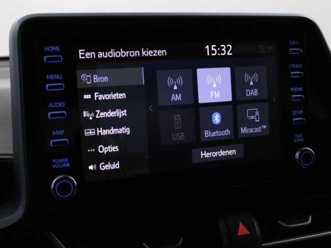 Toyota C-HR - 1.8 Hybrid Business Plus