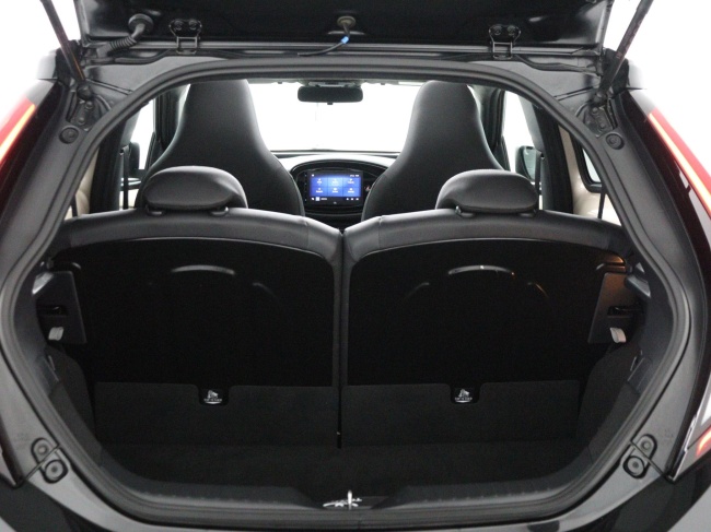 Toyota Aygo X - 1.0 VVT-i S-CVT Premium