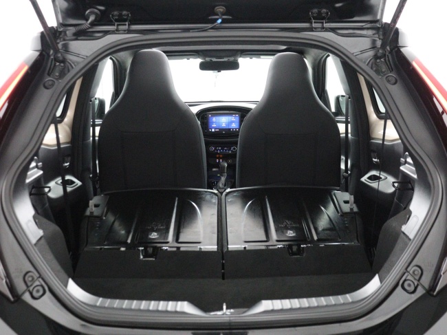 Toyota Aygo X - 1.0 VVT-i S-CVT Premium