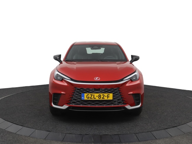 Lexus LBX - Relax 2WD