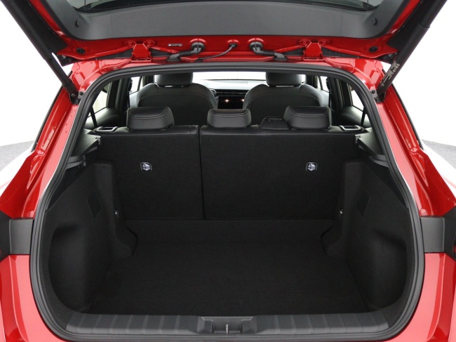 Lexus LBX - Relax 2WD