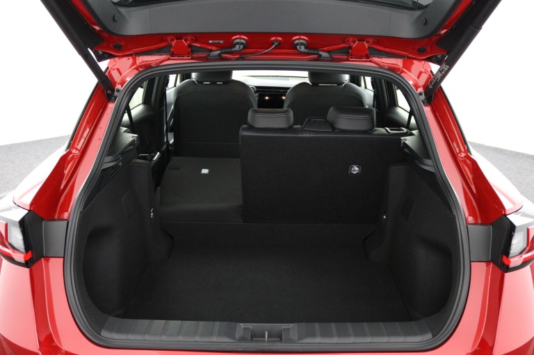 Lexus LBX - Relax 2WD 23