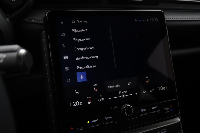 Lexus LBX - Relax 2WD 41