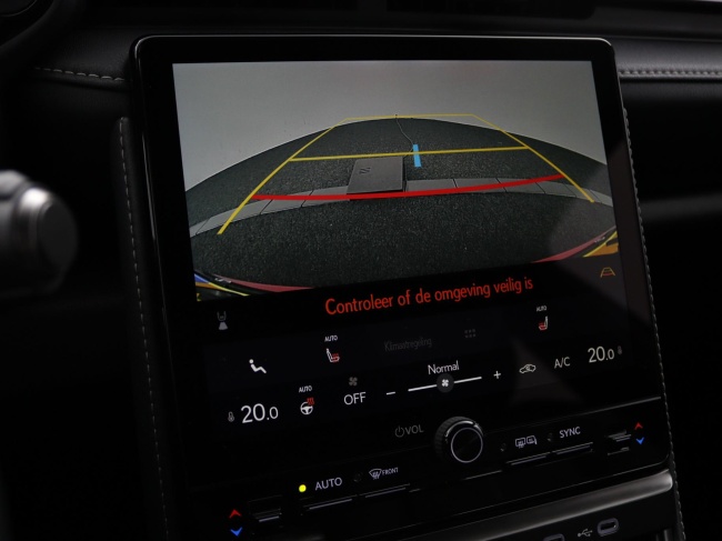 Lexus LBX - Relax 2WD