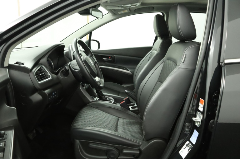 Suzuki S-Cross - 1.5 Hybrid Style 17