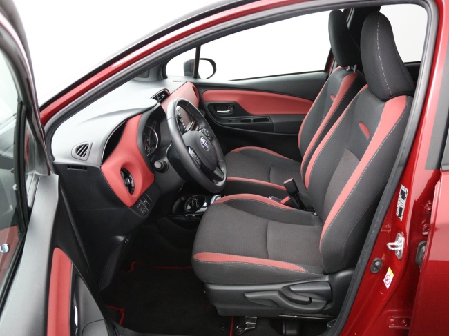 Toyota Yaris - 1.5 Hybrid Y20 Gold Edition