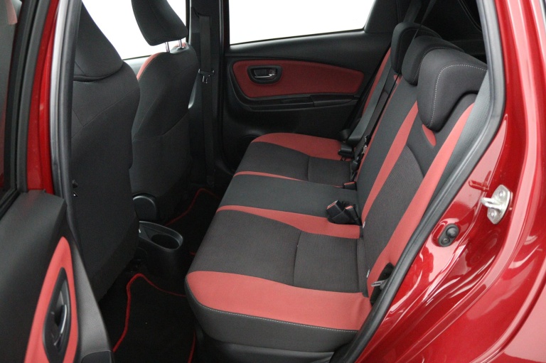 Toyota Yaris - 1.5 Hybrid Y20 Gold Edition 18