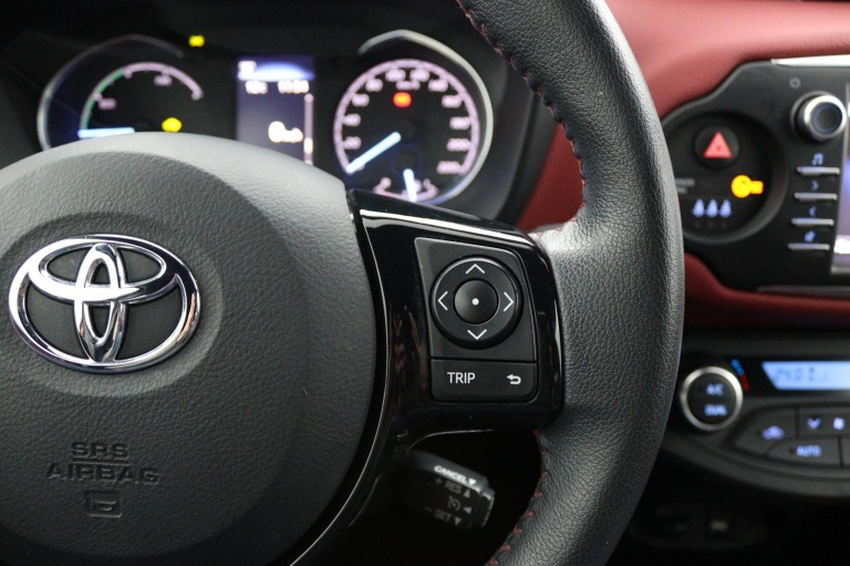 Toyota Yaris - 1.5 Hybrid Y20 Gold Edition 21